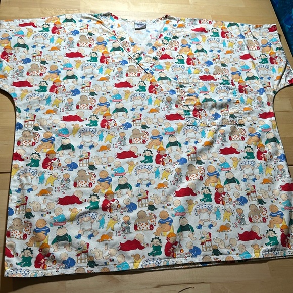 S.C.R.U.B.S. Babies Patterned Scrub Top (Pediatrics) - Picture 1 of 5